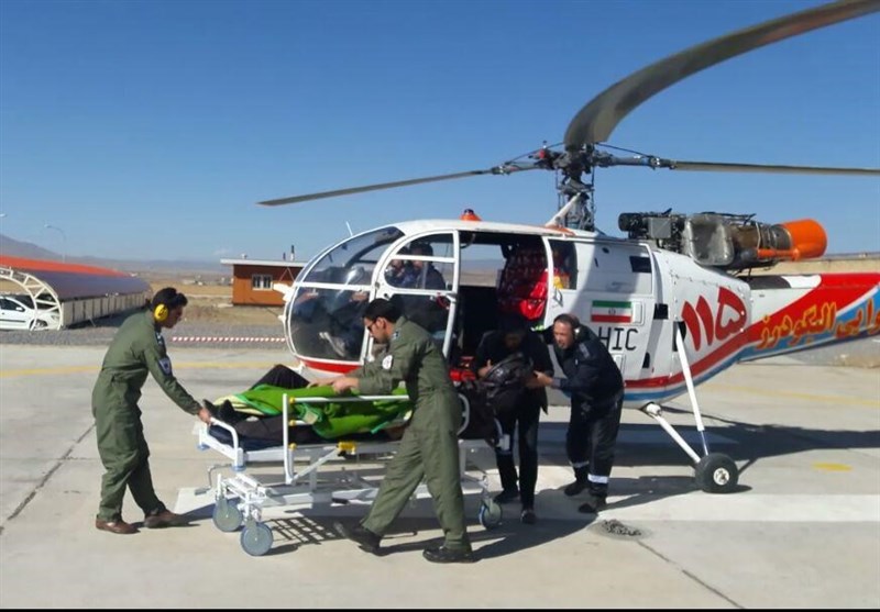 انتقال مردی ۵۰ ساله توسط بالگرد اورژانس نیشابور