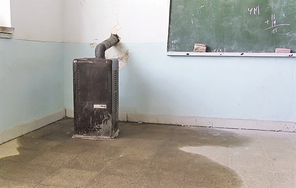 مدیر اداره آموزش و پرورش تایباد: بخاری های نفتی را حذف خواهیم کرد
