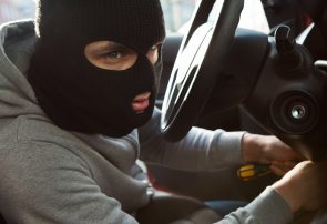 دستگیری ۳ سارق پراید و کشف هفت‌دستگاه خودرو پراید سرقتی در نیشابور