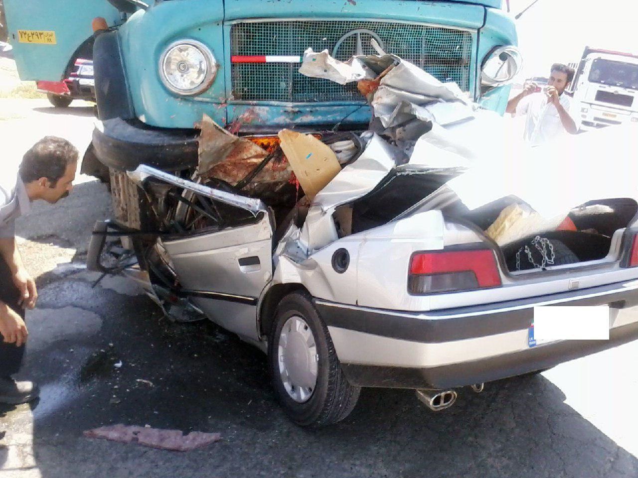 یک کشته و ۳ مصدوم در پی تصادف کامیون با پژو آردی در نیشابور