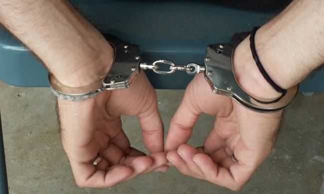 دستگیری سارق حرفه‌ای با ۱۰ فقره سرقت در قوچان