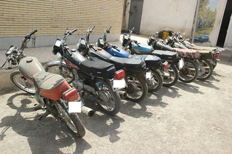 دستگیری سارقان موتورسیکلت در باخرز