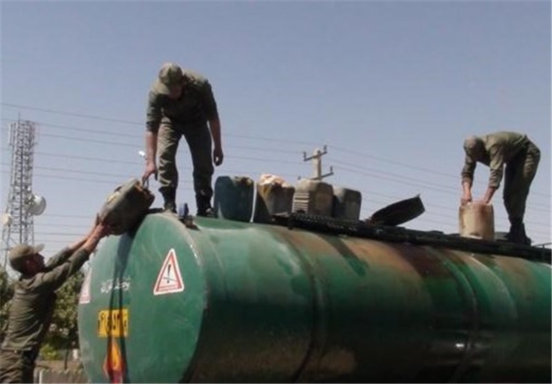 کشف ۲۶ هزار لیتر فراورده‌های نفتی قاچاق در مشهد