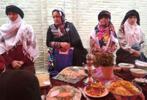 نخستین جشنواره گردشگری حاجی بیگ در روستای حاجی بیگی کدکن برگزار شد