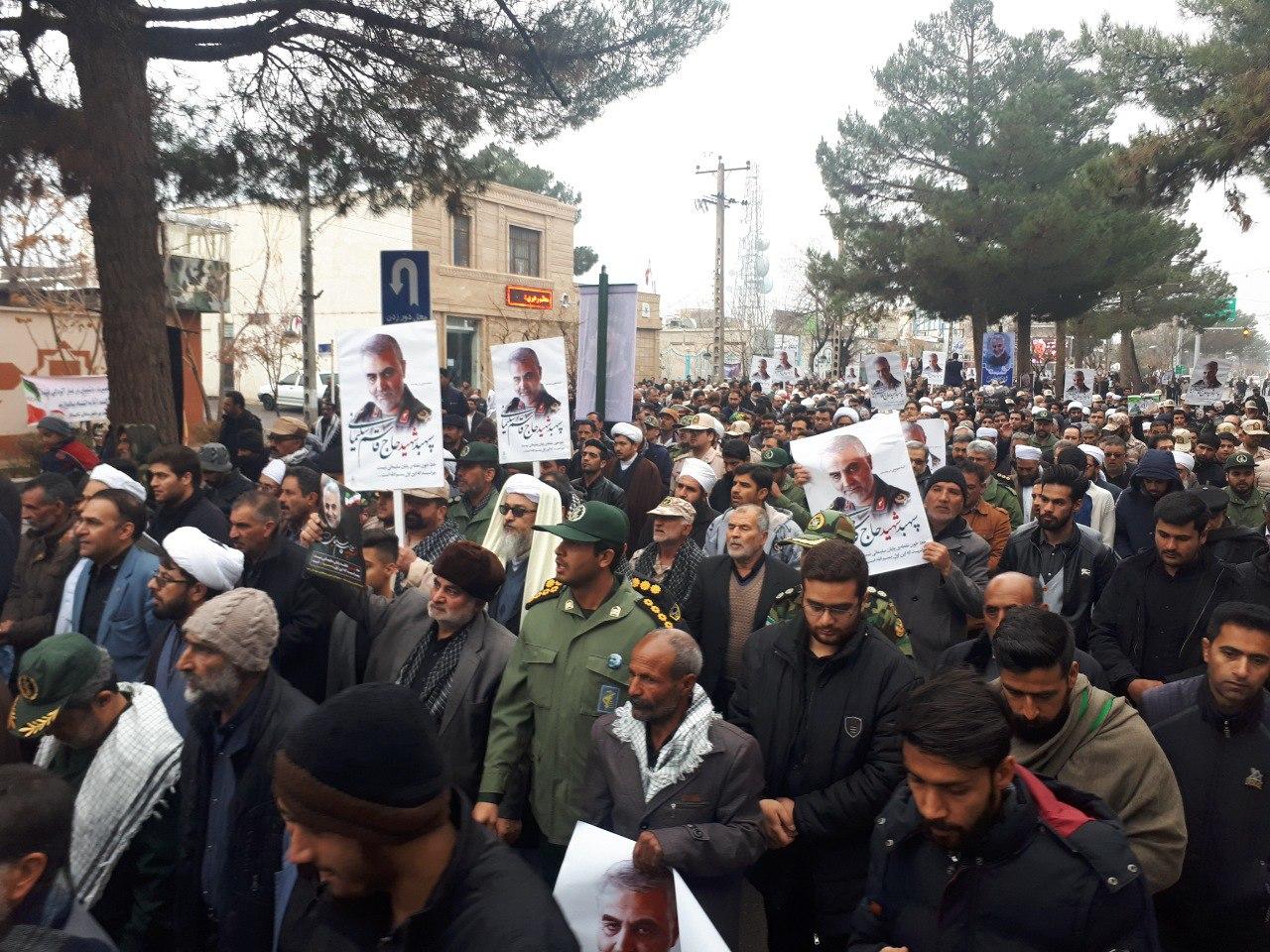 دستور انتقام سخت ولیفقیه صادرشده است، منتظر ما باشید