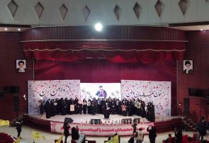 پیمان دختران مشهدی با شهدای مقاومت در مشهد برگزار شد