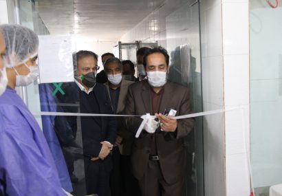 خط تولید ماسک سه لایه بهداشتی در مشهد افتتاح شد