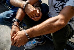 زخمی شدن یک سوداگر مرگ و دستگیری ۲ قاچاقچی در تایباد