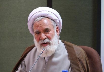 امام جمعه خلیل آباد: انقلاب اسلامی ایران مردمی ترین انقلاب در قرن اخیر است / ورود نفتکش‌ها به ونزوئلا از نشانه های ابرقدرتی ایران و شکست آمریکا است