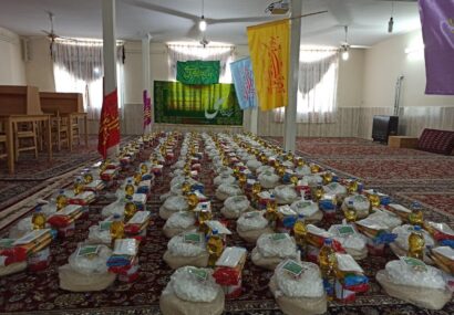 اهدای ۱۱۰ بسته سبد کالای غدیری در داورزن