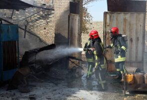 گزارش تصویری از آتش سوزی مهیب کارگاه تولید مصنوعات فلزی در غرب مشهد مهار شد