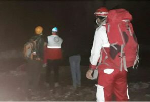 نجات ۳ فرد گرفتار در ارتفاعات شورود نیشابور