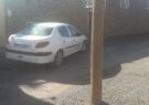 گلایه اهالی خیابان تربیت ۴ شهرستان رشتخوار از عدم جابجایی ستون برق