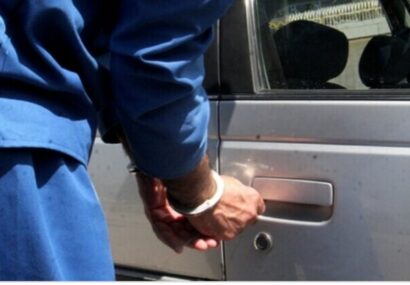 دستگیری متهمان به سرقت محتویات داخل خودرو در سبزوار