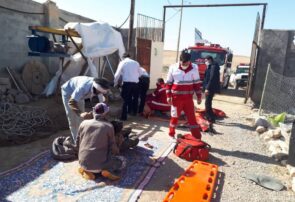 نجات جان کارگر سقوط کرده در چاه آب در روستای فیروزآباد قوچان