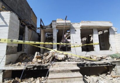 ۲ کشته و ۲ مجروح در حادثه ریزش آوار ساختمان در حال تخریب در بولوار سید رضی مشهد + گزارش تصویری