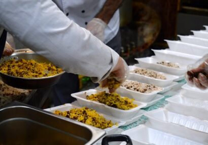 طرح اطعام مهدوی در ایام ماه مبارک رمضان در رشتخوار دنبال می‌شود