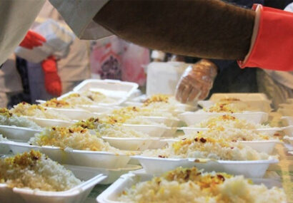توزیع ۱۷ هزار پرس غذا در طرح مهدوی در رشتخوار