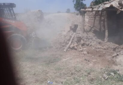 پر و مسلوب المنفعه کردن شش حلقه چاه غیرمجاز در اراضی سعد آباد شهرستان مشهد