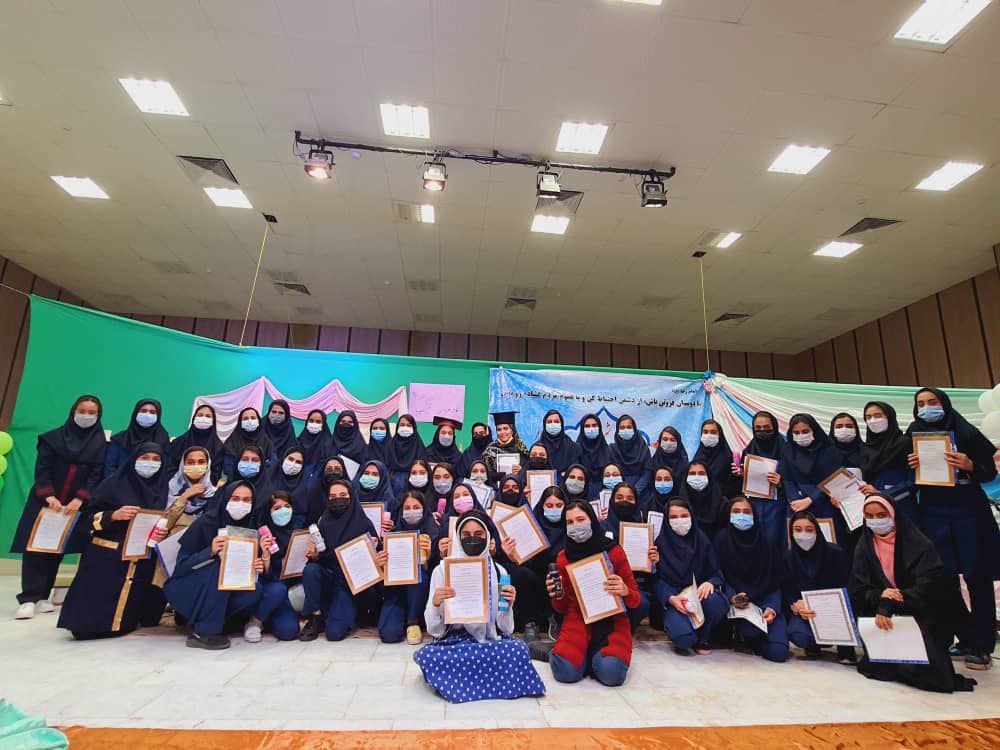 مراسم تجلیل از دبیران و دانش آموزان برتر قرآنی و فرهنگی هنری در تایباد برگزار شد