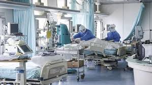 بستری بیش از ۲۲۰ بیمار مبتلا به کرونا در بیمارستان قائم (عج) مشهد