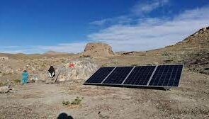 توزیع ۱۲۰ دستگاه پنل خورشیدی بین عشایر سنگان خواف