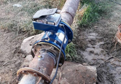 مردم بخش سلامی از انتقال آب چاه‌های کشاورزی به صنایع فولادی منطقه سنگان ناراضی هستند