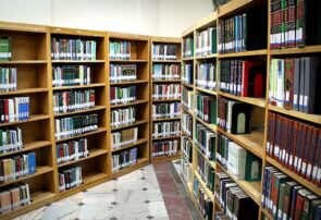 اهدای ۲۸ هزار نسخه منبع مطالعاتی به کتابخانه مرکزی آستان قدس