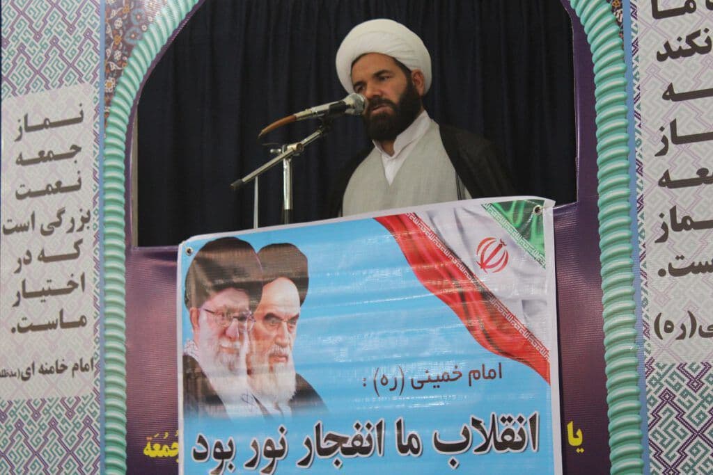 امام جمعه رشتخوار: بسیج محوری برای حرکت جامعه به سوی موفقیتهاست