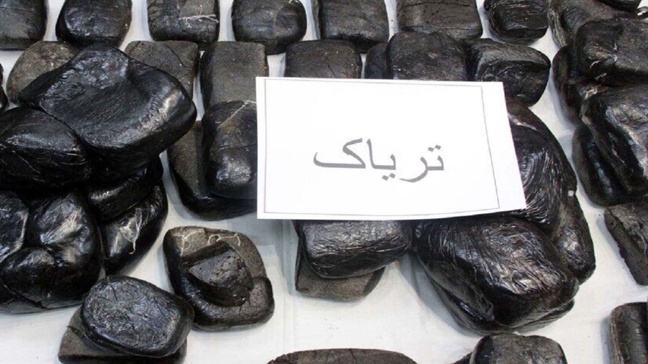 کشف بیش از ۱۴ کیلو مواد افیونی در رشتخوار