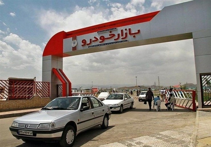 چشمانداز قیمت خودرو در سال ۱۴۰۱ | نرخ تورم را دنبال کنید