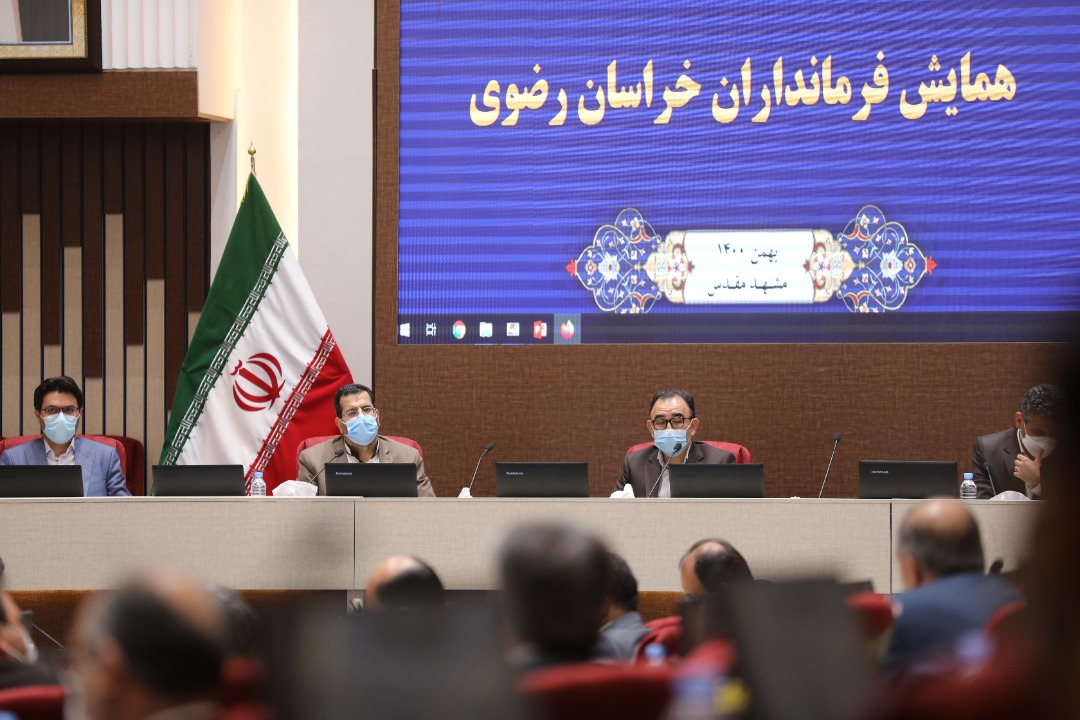 استاندار: مقتدرانه، جسورانه و مجاهدانه گرههای شهرستانها را باز کنید