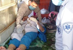 امدادرسانی به مجروحان افغانستانی توسط مرزبانان هنگ تایباد