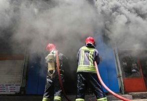 مهار آتش‌سوزی اتوبوس (سرویس) کارکنان یک شرکت در بولوار وکیل‌آباد مشهد