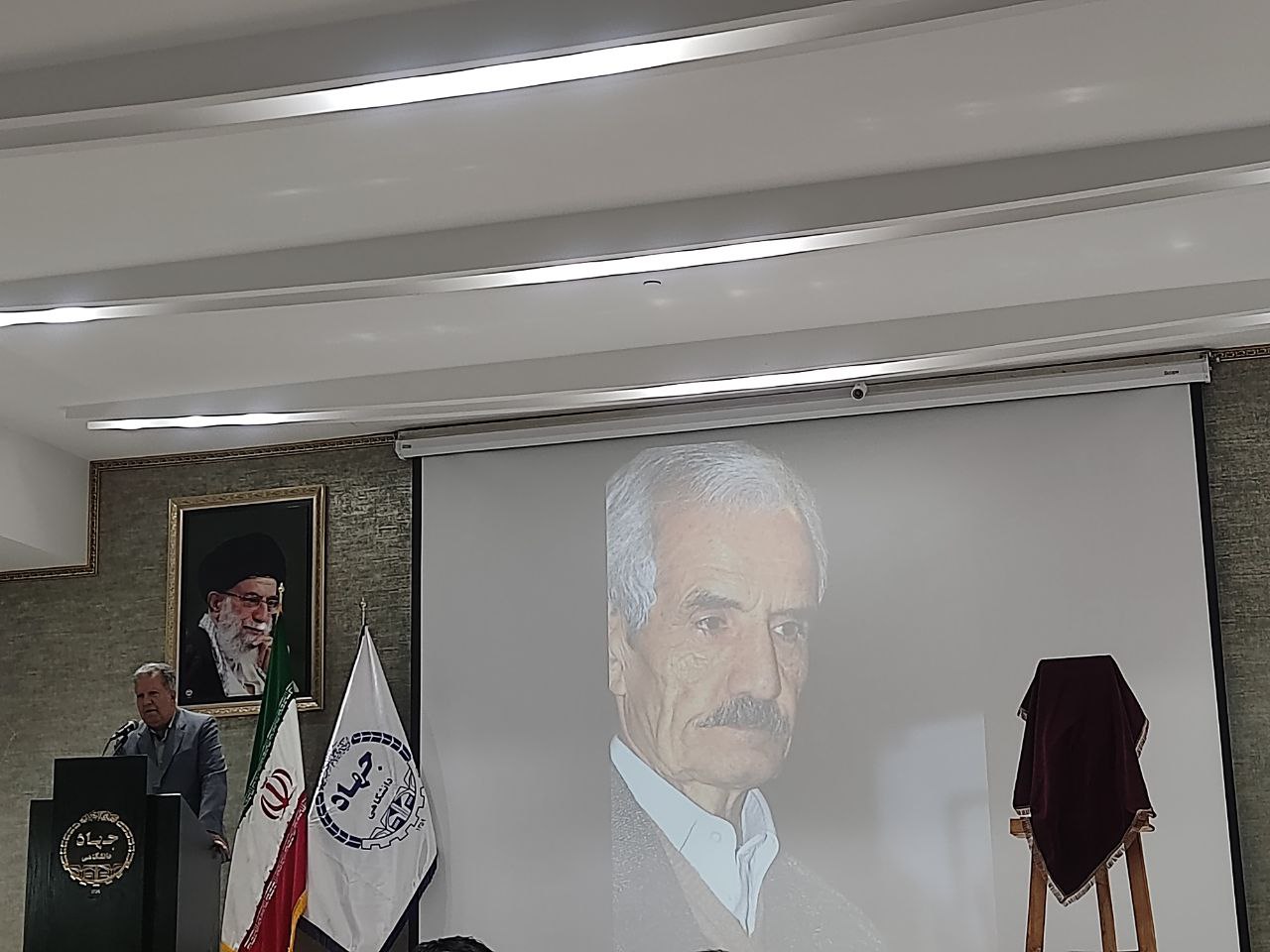 برگزاری اولین یادواره زندهیاد حسن نظریان در نیشابور