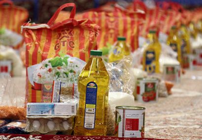 توزیع ۱۰۰۰ بسته کمک معیشتی بین نیازمندان شهرستان تایباد