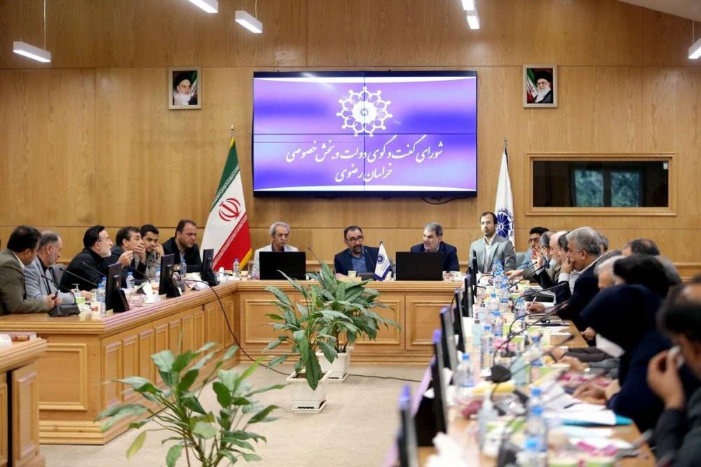 استاندار خراسان رضوی: کنترل تورم، تنها کنترل بازار نیست