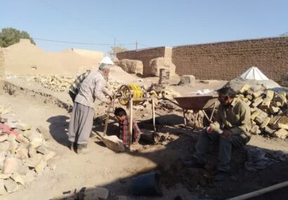 کشف حمام تاریخی در روستای سنگان رشتخوار