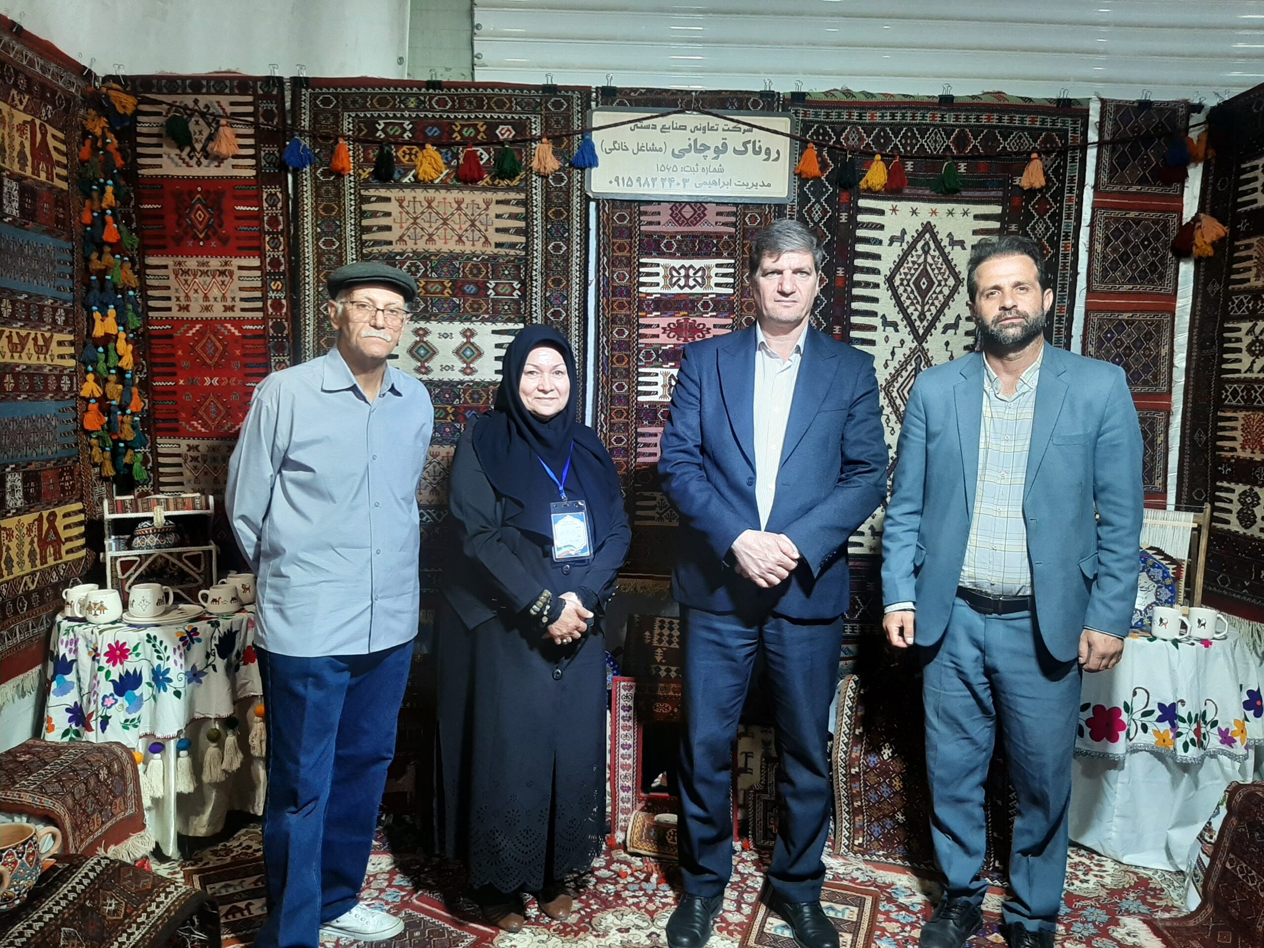 بازدید فرماندار محترم شهرستان قوچان از شرکت تعاونی «روناک قوچان» در بزرگداشت کنگره ۱۸۰۰۰ شهید خراسان رضوی در نمایشگاه بین المللی مشهد