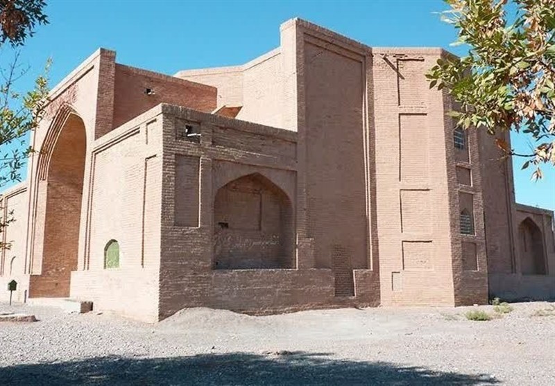 آغاز مرمت آرامگاه شاه قاسم انوار در روستای لنگر تربت جام