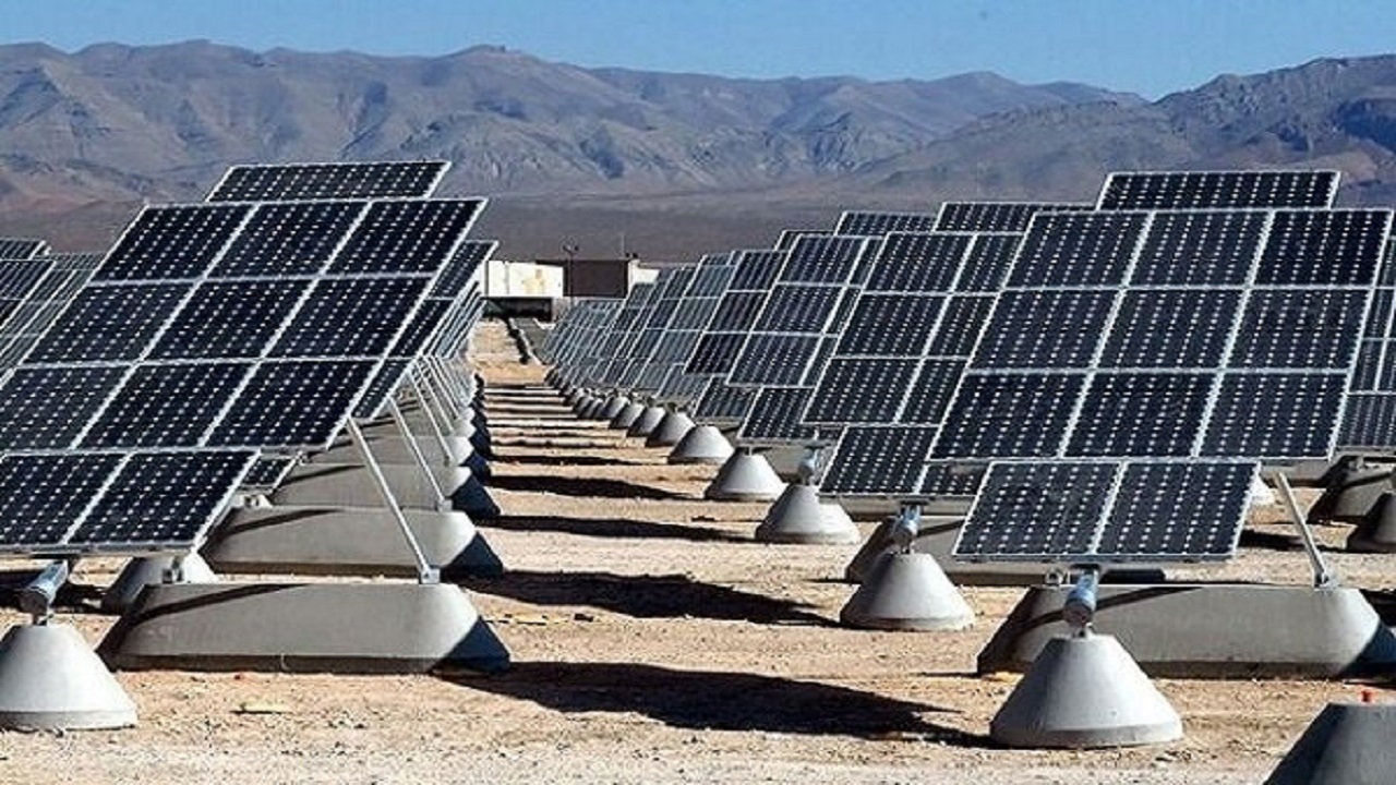 ظرفیت نیروگاه‌های خورشیدی شهرستان خواف از ۱۱ مگاوات عبور کرد