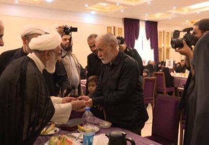 تجلیل از خانواده شهدای مدافع وطن و اقتدار خراسان رضوی در مشهد