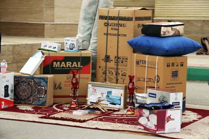 اهدای جهیزیه به زوج نیازمند در فریمان