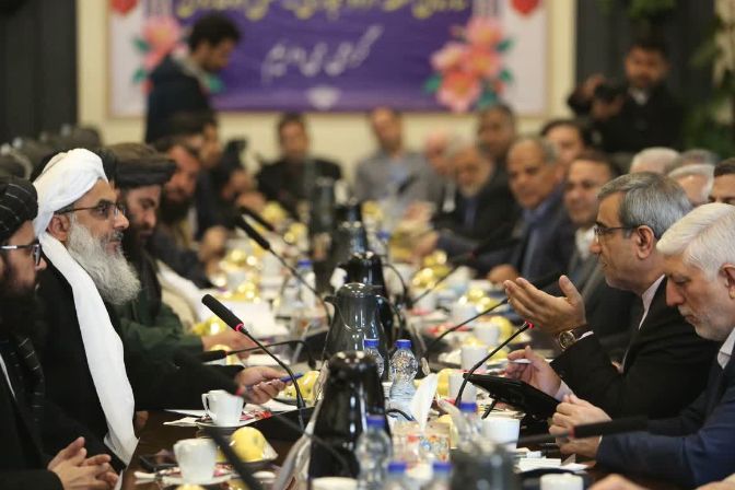 بررسی همکاریهای اقتصادی و مرزی در نشست مرزی استاندار خراسان رضوی و والی هرات بررسی همکاریهای اقتصادی و مرزی در نشست مرزی استاندار خراسان رضوی و والی هرات