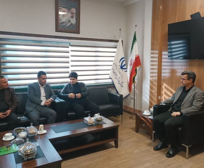 دیدار و گفتگوی سهجانبه مسئولان ورزش خراسان رضوی با نمایندگان وزارتخانه و مجلس دیدار و گفتگوی سهجانبه مسئولان ورزش خراسان رضوی با نمایندگان وزارتخانه و مجلس