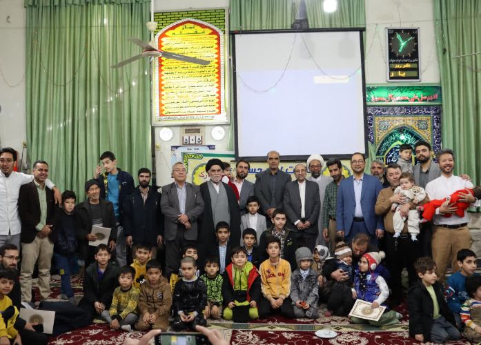 برگزاری پویش مغز بادوم در دو محله منطقه چهار برگزاری پویش مغز بادوم در دو محله منطقه چهار