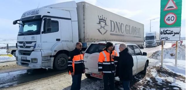 بازدید میدانی فرماندار قوچان از محور برفی قوچان به درگز و باجگیران بازدید میدانی فرماندار قوچان از محور برفی قوچان به درگز و باجگیران