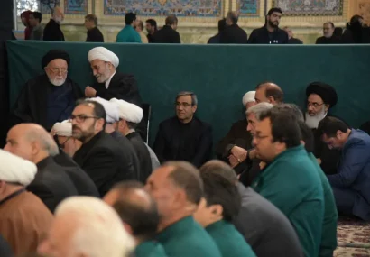 حضور استاندار خراسان رضوی در مراسم اربعین رهبر شهید در حرم مطهر رضوی