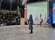 قدردانی از برگزیدگان جشنواره رجزخوان شو در مشهد قدردانی از برگزیدگان جشنواره رجزخوان شو در مشهد