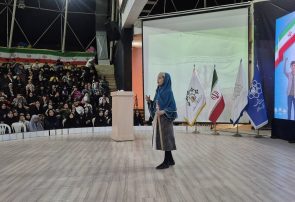 قدردانی از برگزیدگان جشنواره رجزخوان شو در مشهد